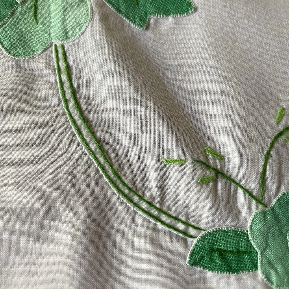Vintage 70s Hand Sewn Embroidered Applique Floral Tablecloth 70x88